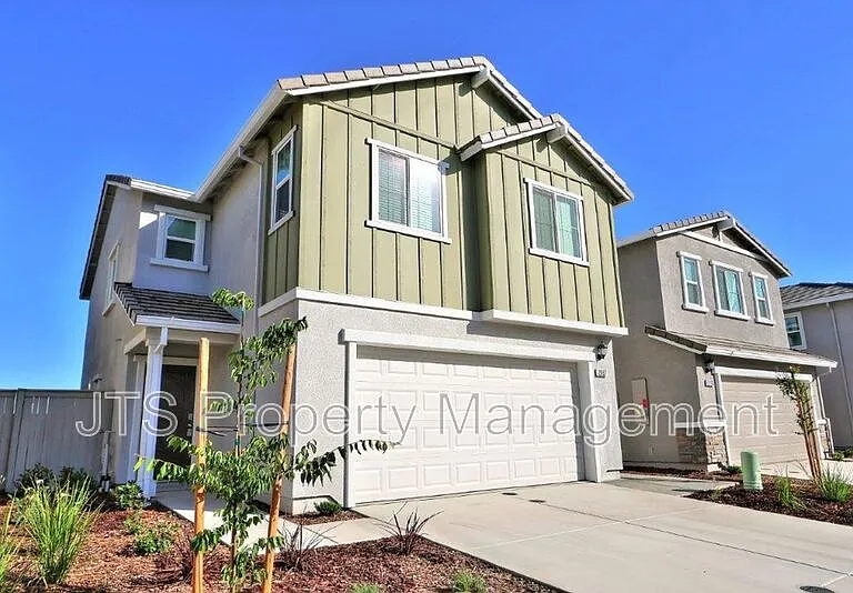 2097 Shady Tree Cir — Photo 80