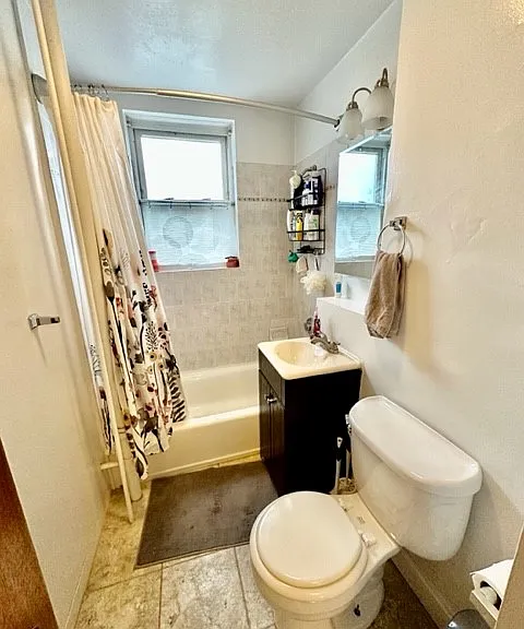 214 Hanover St #1 — Photo 8