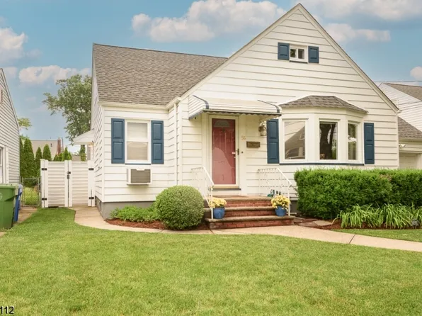 56 Robbinwood Ter, Linden City, NJ 07036