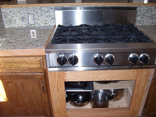 6 burner gas cooktop