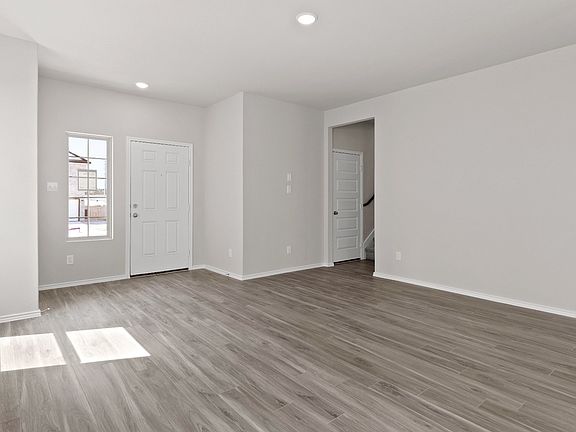 Entry to Family Room