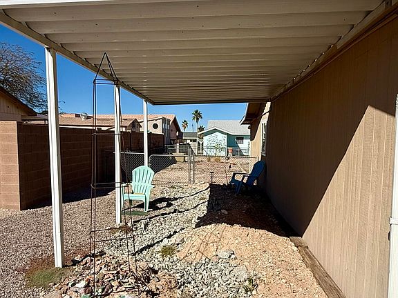 3rd image of 340 W 6TH Street