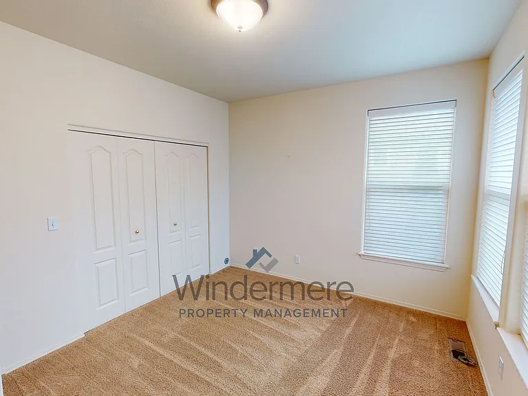136 Costello Pl — Photo 15
