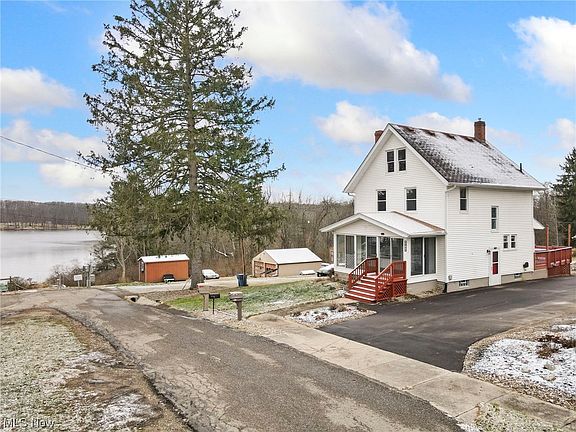 2nd image of 4042 Brookside Ct