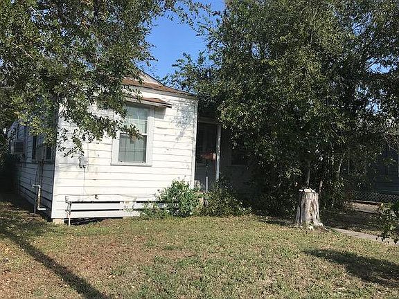 2nd image of 803 E Clare St