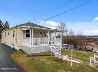 109 W Brady St, West Wyoming, PA 18644