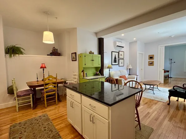 10 Deerfield Ave #9, Shelburne, MA 01370