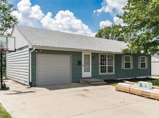 6311 Underwood Ave SW, Cedar Rapids, IA 52404