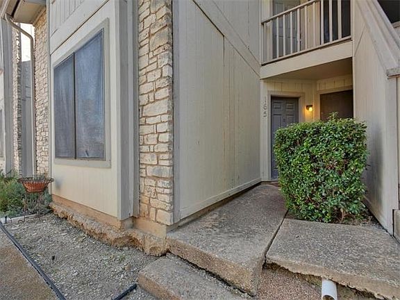 This 2/2 condo has a first floor entry.