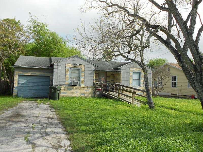 1st image of 5838 Hall Ave