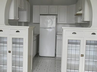 2nd image of 224 E Court St APT 103