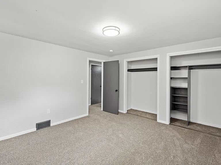 1411 Fairmont St — Photo 22