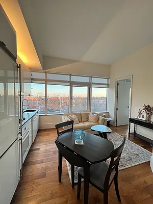 Rented by Nest Seekers International | media 20