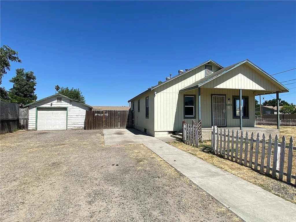 2390 San Joaquin Dr photo 1