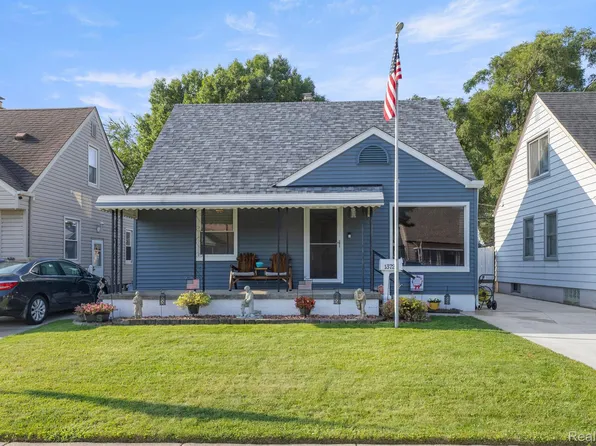 13723 Jobin St, Southgate, MI 48195
