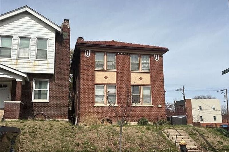 1st image of 2901 Meramec St