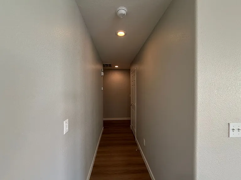 2139 Meadow Green Ave — Photo 15