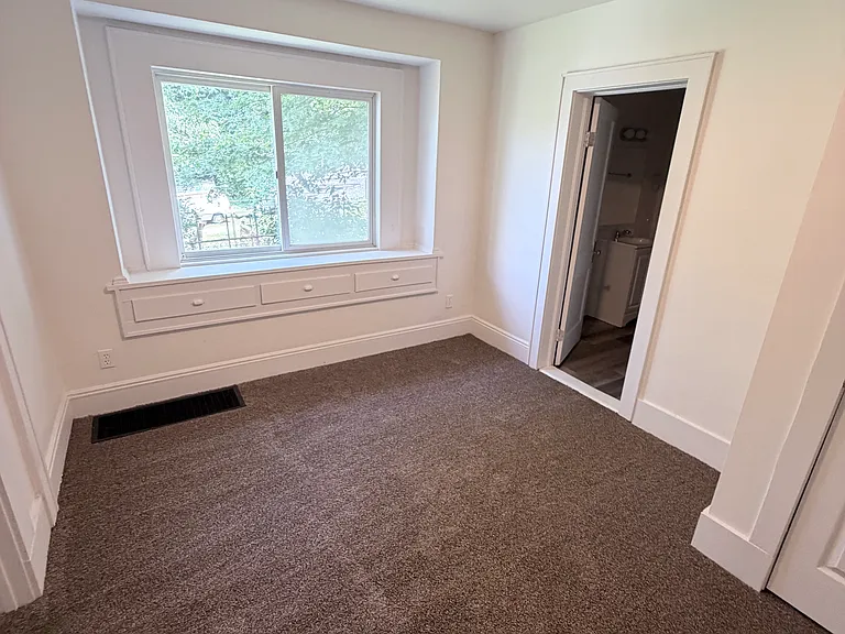 2250 Bellfield Ave — Photo 3
