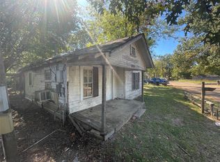 618 W Washington St, Longview, TX 75601