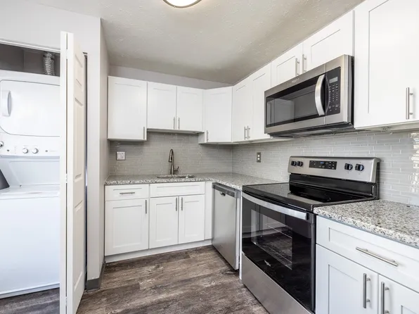 Park Place of South Park Apartment Homes