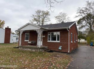 5240 Silvertown Dr, Sylvania, OH 43560