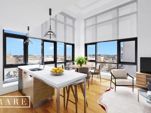 305 Mc Guiness Boulevard image 1 of 6