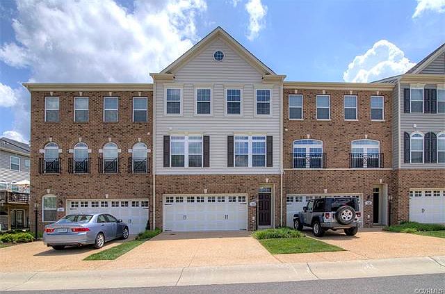 1st image of 505 Siena Ln #505