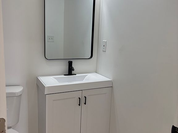 2nd image of 1711 W 3rd St #7 & 8