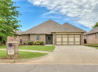 2217 Hermoso Way, Edmond, OK 73034