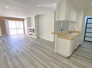 2441 S Barrington Ave #301, Los Angeles, CA 90064