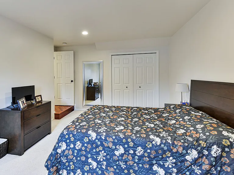 3360 212th Ct SE — Photo 20