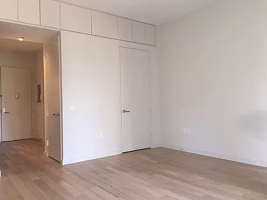 Rented by City Sense Realty | media 4