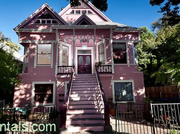523 1/2 15th St, Sacramento, CA 95814