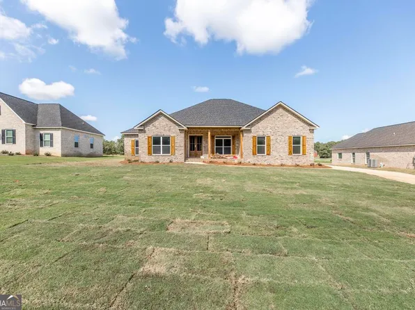 103 River Rdg, Hawkinsville, GA 31036