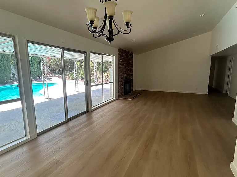 24246 Hatteras St — Photo 5