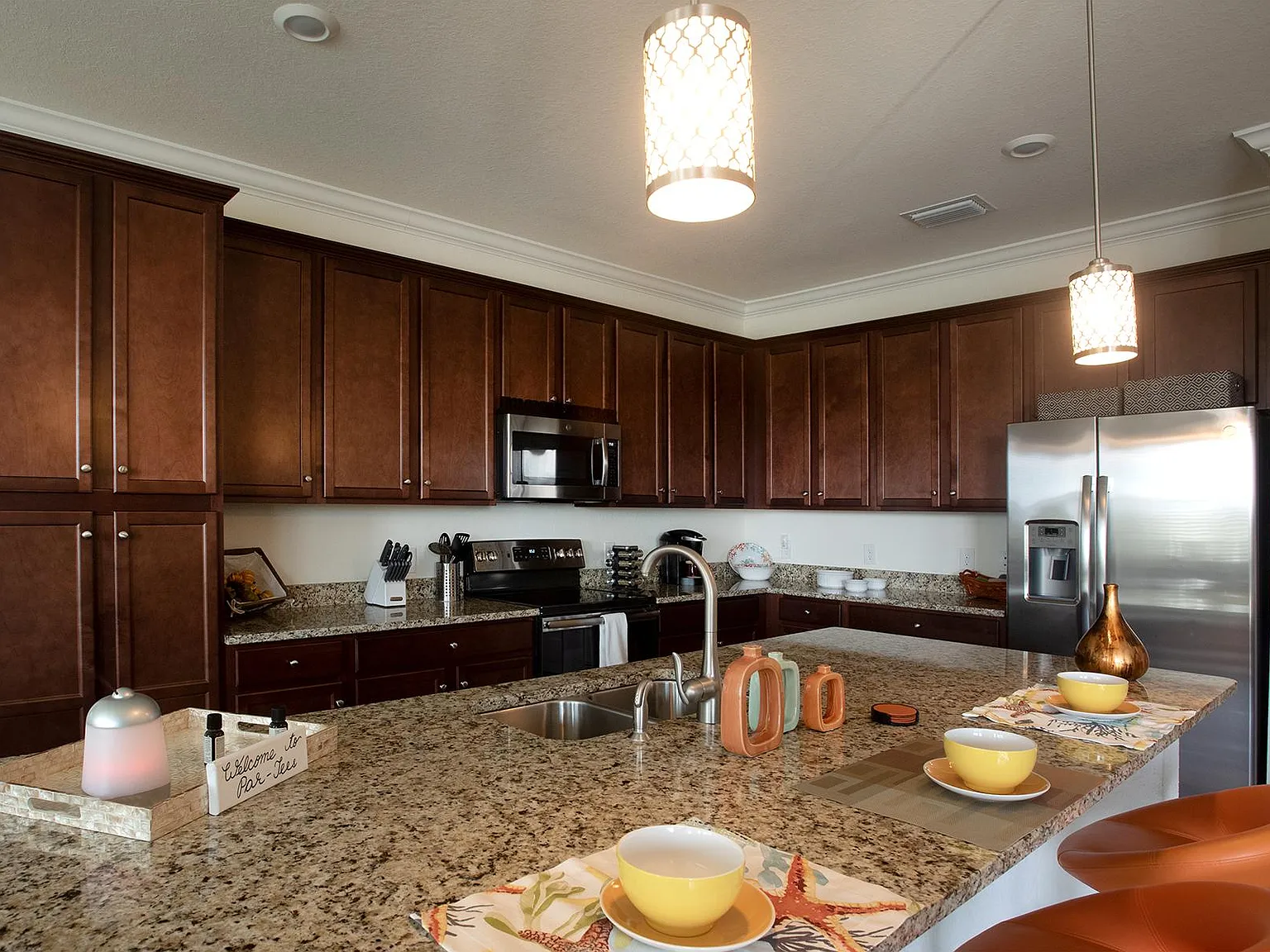 2 bed, 1142 sqft, $2,650 — Photo 2