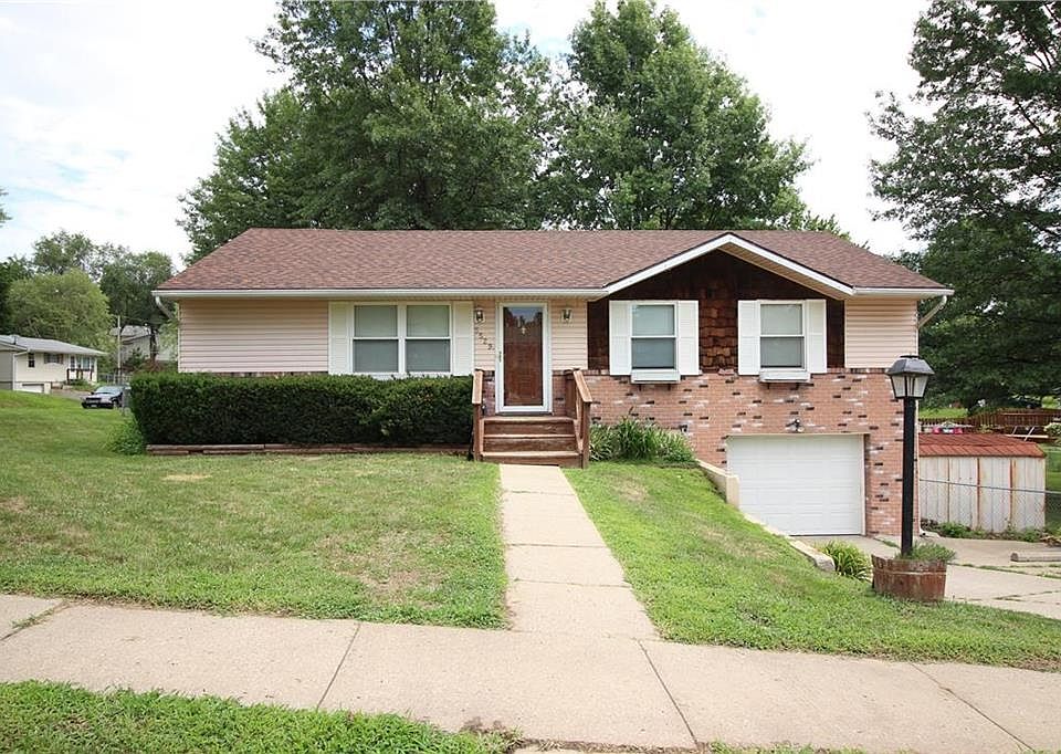 1st image of 5529 Claremont St