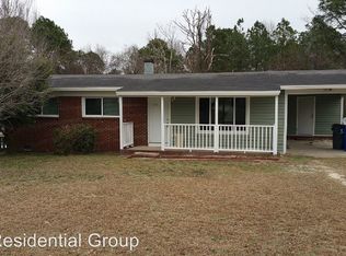 314 Cedarwood St, Spring Lake, NC 28390