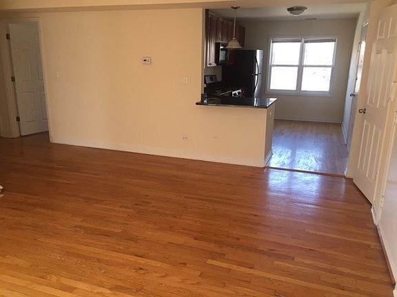 3rd image of 6441 N Damen Ave APT 2W