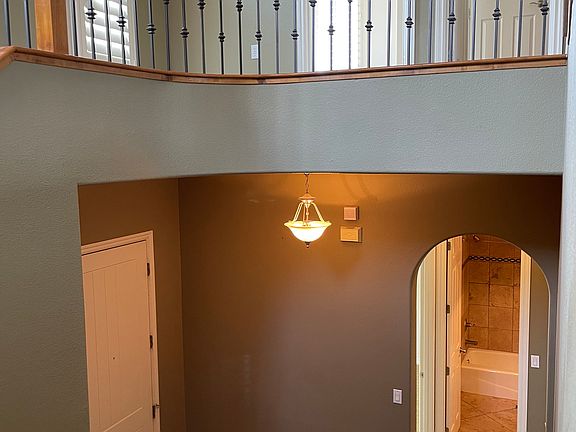3rd image of 2428 Granada Bluff Ct