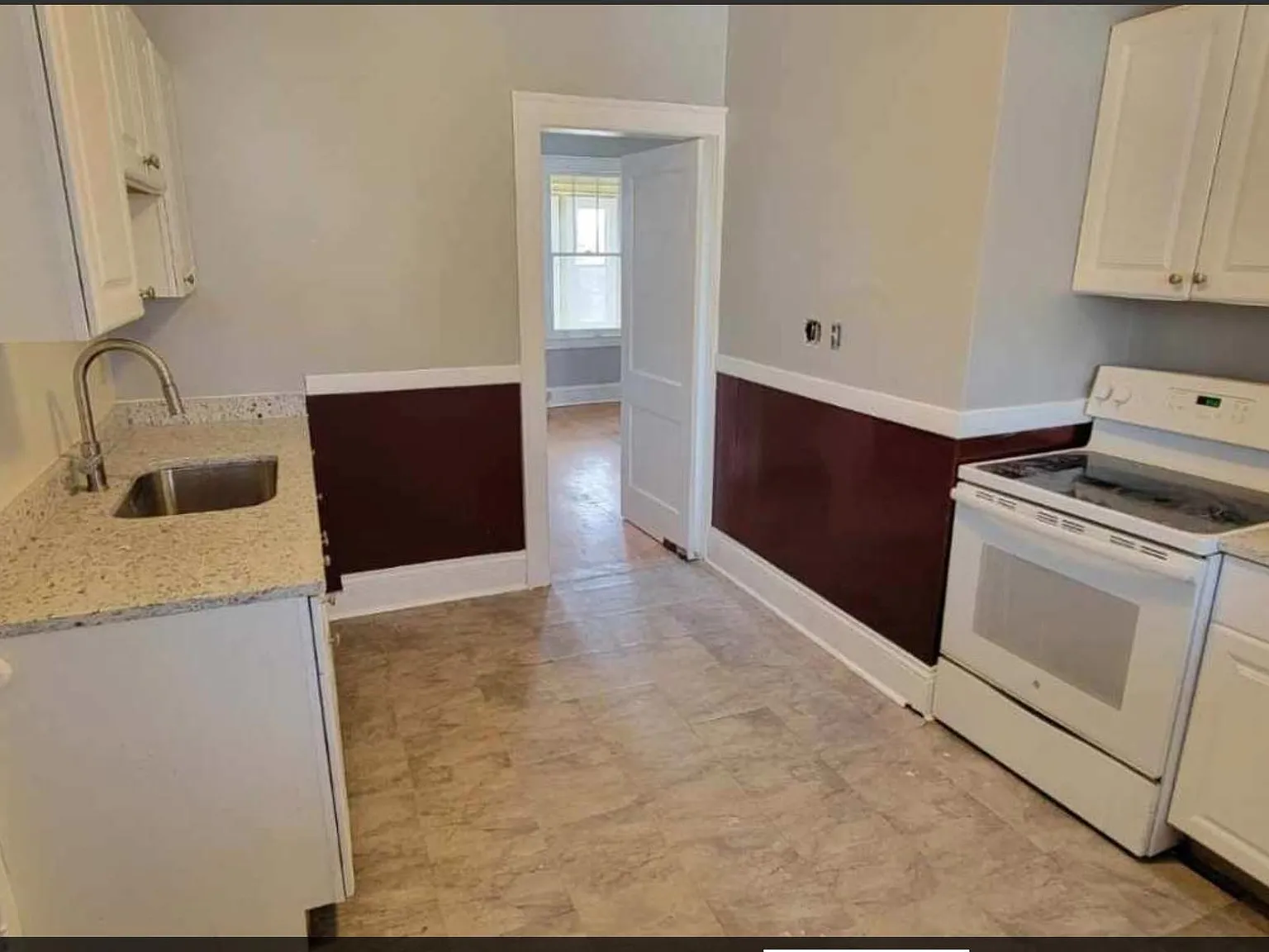 2 bed, 1300 sqft, $2,195 — Photo 2