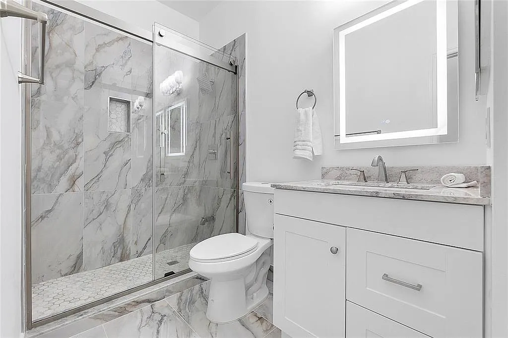4 bed, 1796 sqft, $4,000 — Photo 3