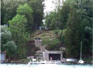 N6624 Shorewood Hills Rd, Lake Mills, WI 53551