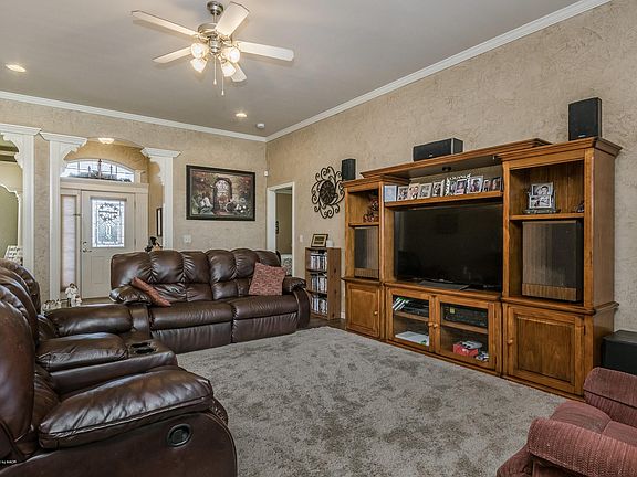 5th image of 7903 Littlerock Dr