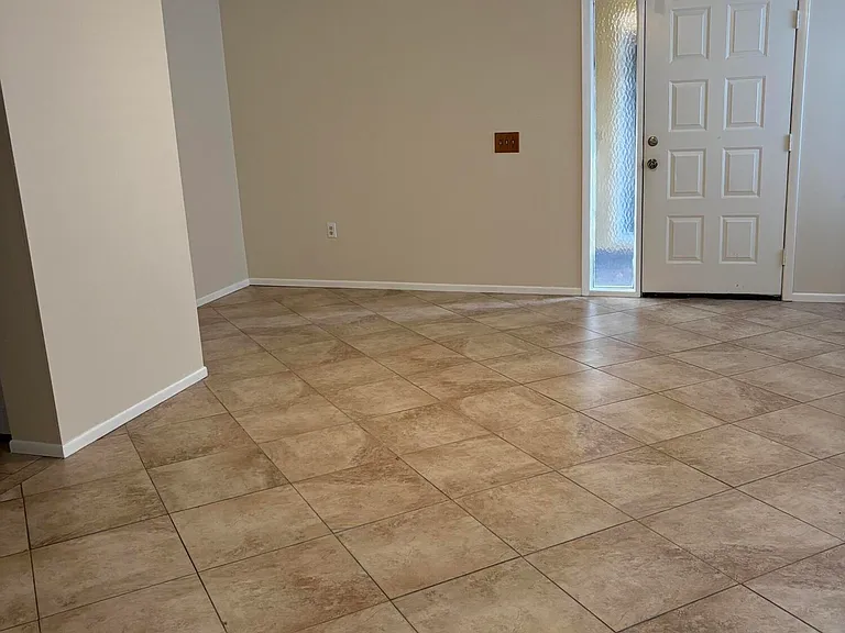 668 Cedar Side Cir NE — Photo 13