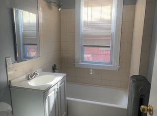384-386 Woodland St #6, Hartford, CT 06112