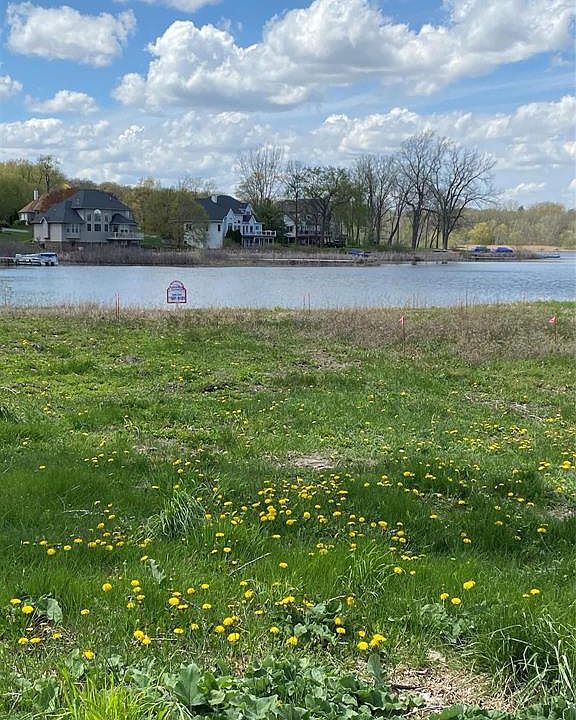 16124 Scenic View Dr, Linden, MI 48451 Zillow