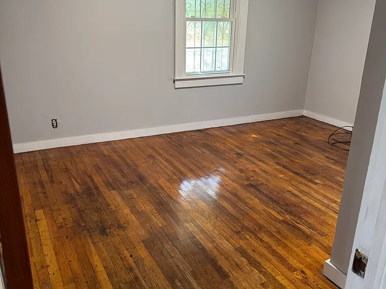 3748 George Ave SW — Photo 3
