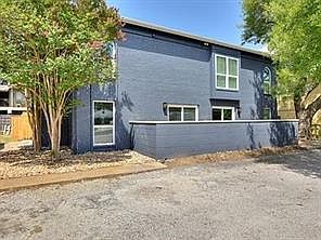 1st image of 1210 Hollow Creek Dr APT 1