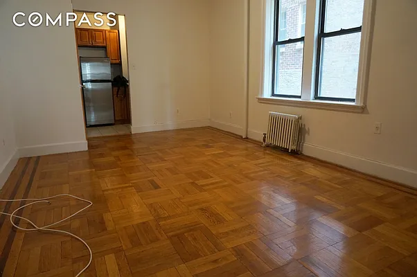 Rented by Compass | media 12